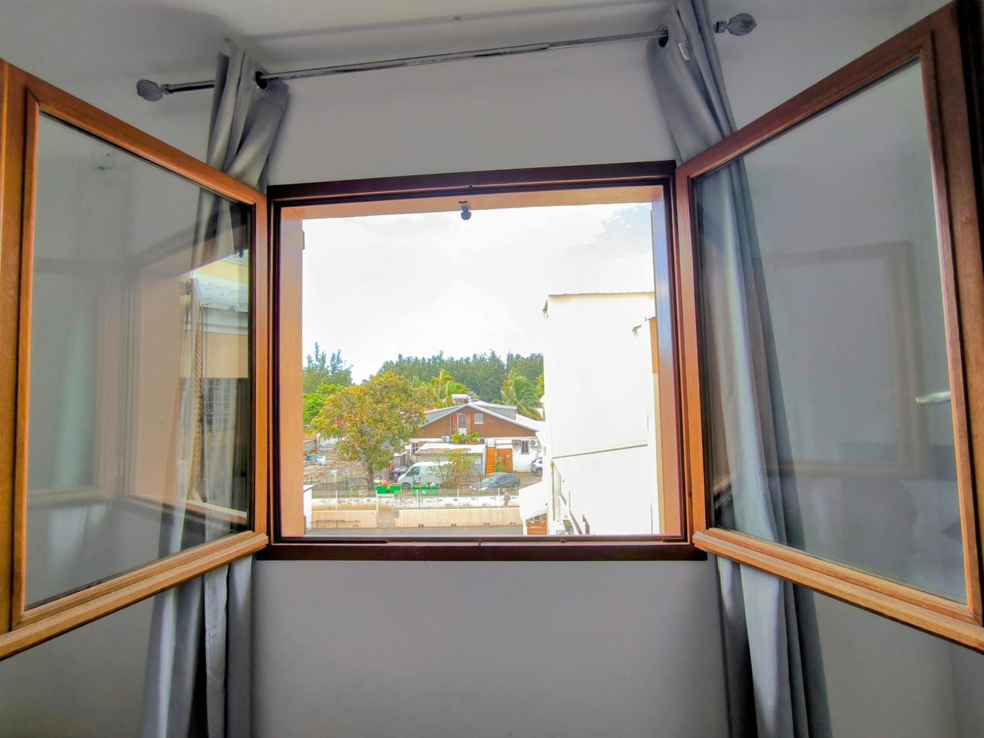 Le Tournesol Apartment La Saline Le Bains Luaran gambar