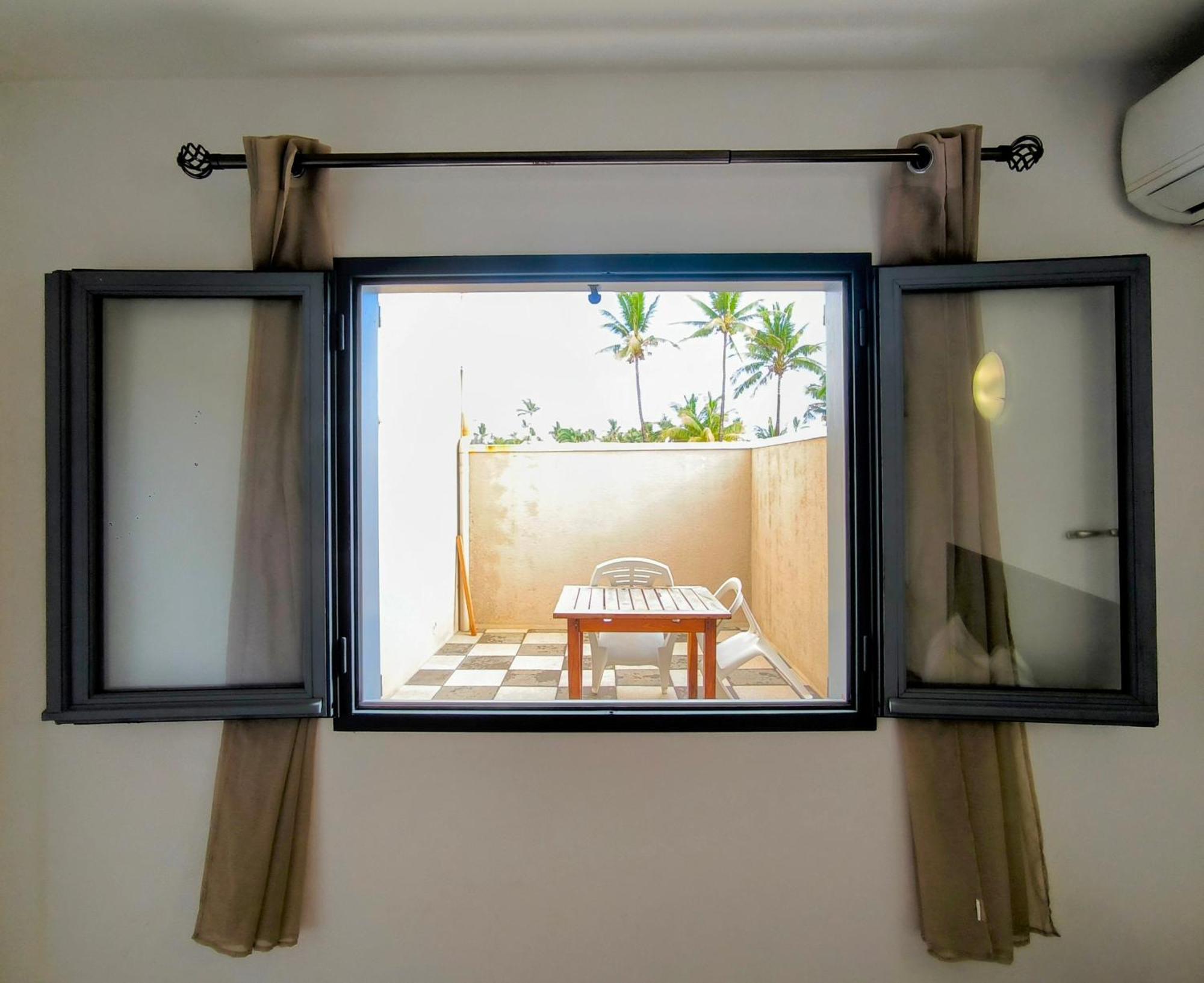 Le Tournesol Apartment La Saline Le Bains Luaran gambar