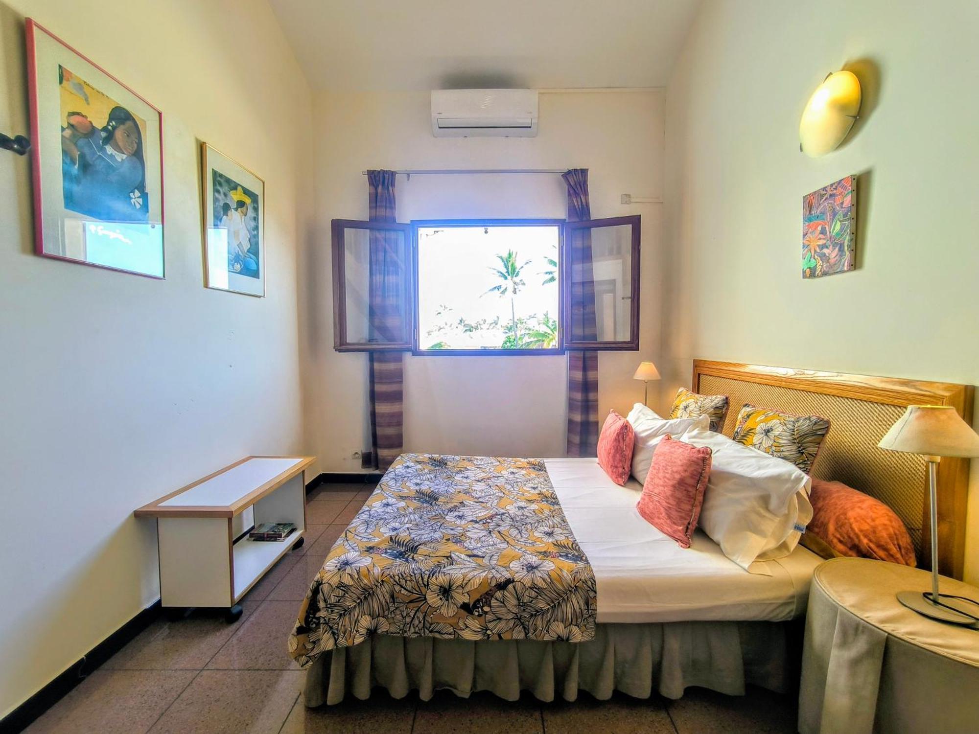 Le Tournesol Apartment La Saline Le Bains Luaran gambar