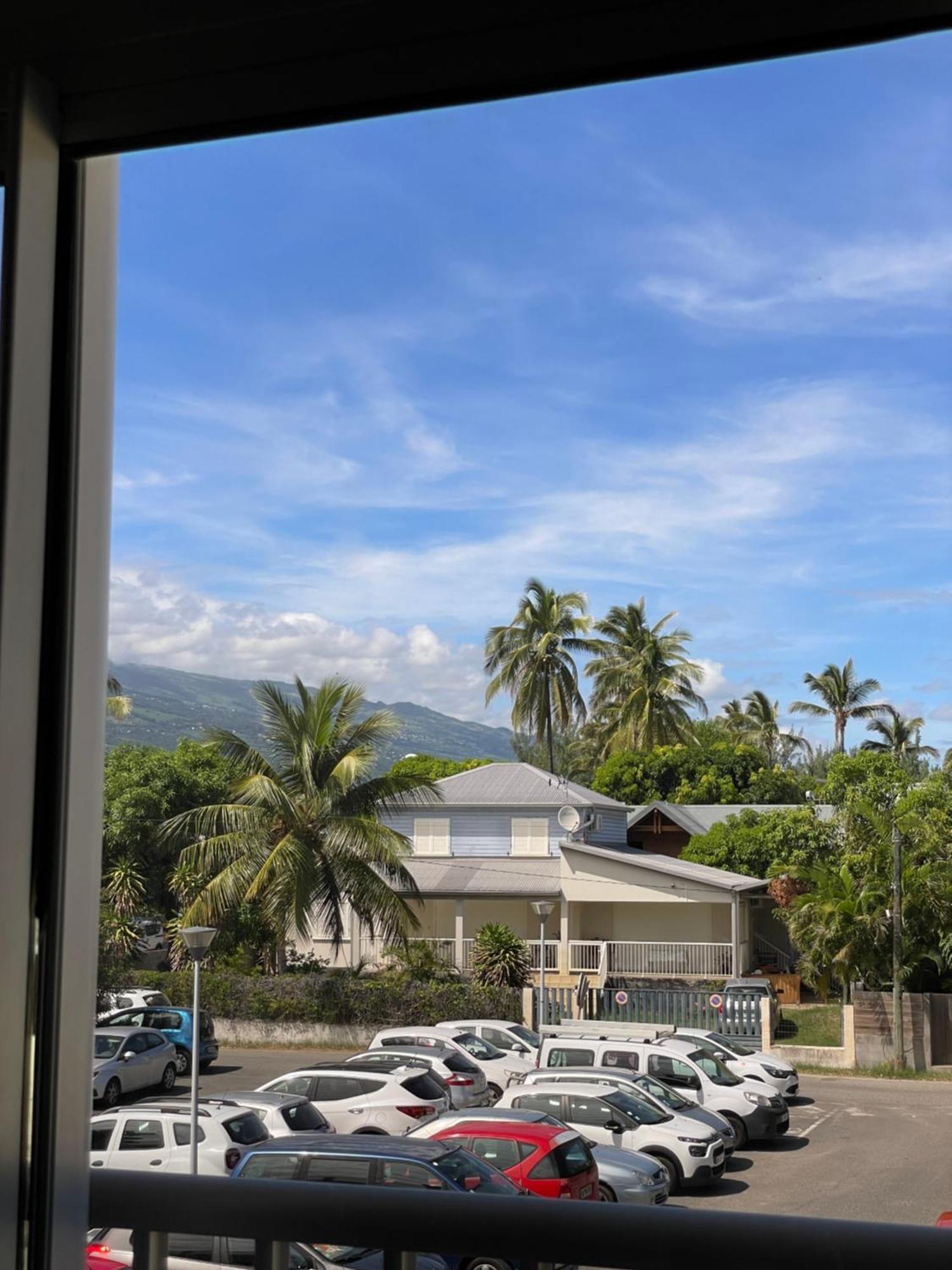 Le Tournesol Apartment La Saline Le Bains Luaran gambar